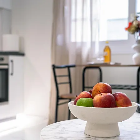 Peonia Modern Two-level Near Old Town *