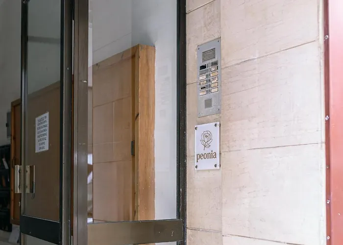 Peonia Modern Two-level Near Old Town Apartment Chania (Crete)