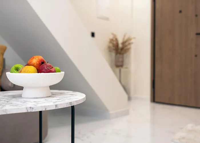 Peonia Modern Two-level Near Old Town *