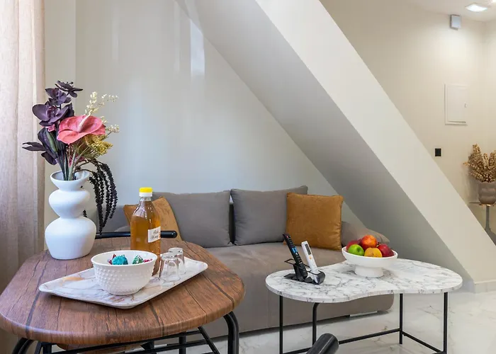 Peonia Modern Two-level Near Old Town *