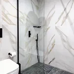 Peonia Modern Two-level Near Old Town Апартаменти